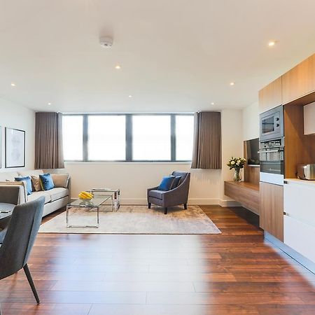 Swiss Cottage One London Ngoại thất bức ảnh