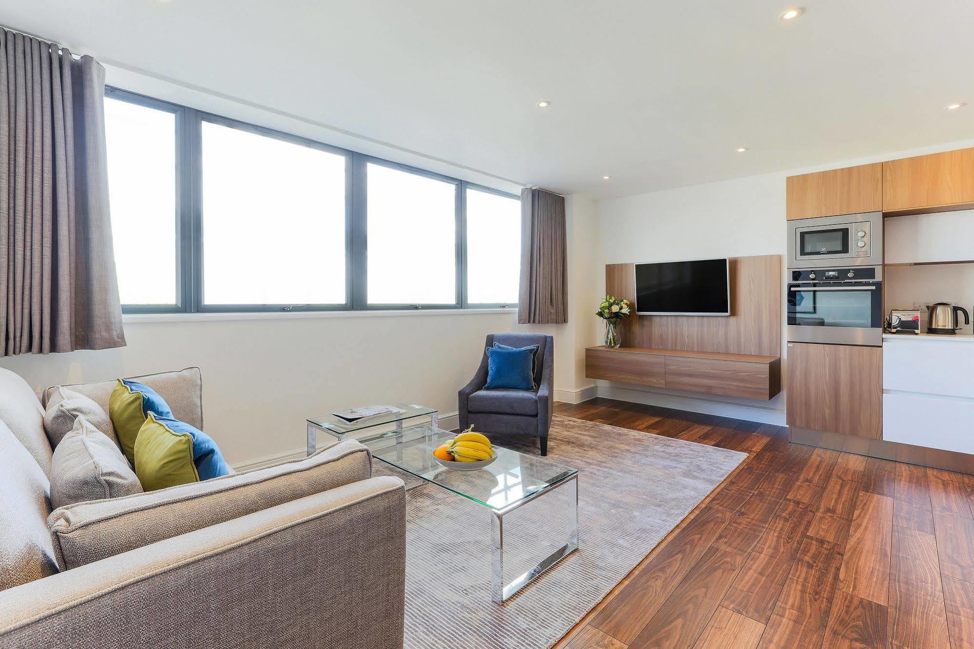 Swiss Cottage One London Ngoại thất bức ảnh